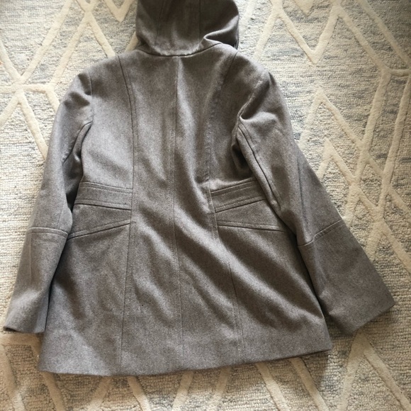 London Fog Peacoat - Picture 2 of 3